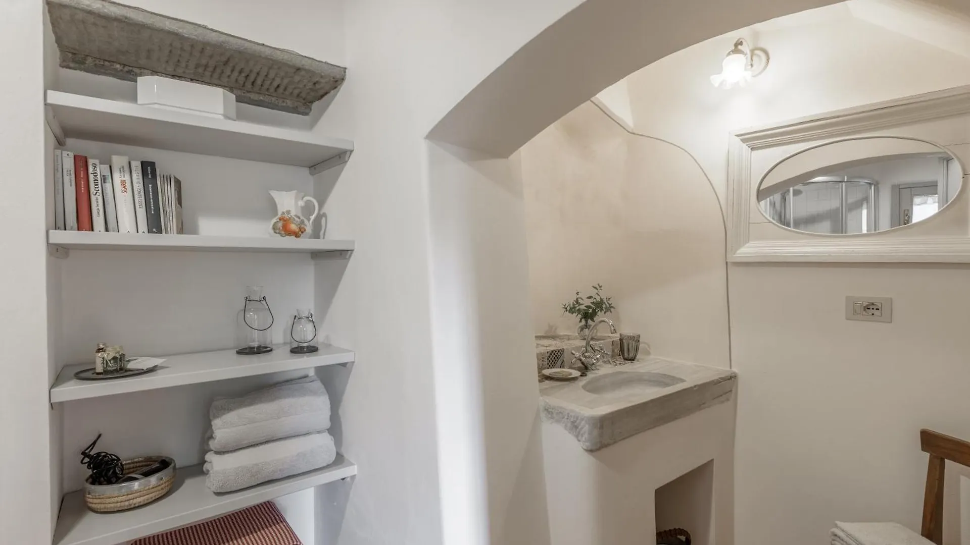 All'Ombra Del Tiglio Villa Pistoia Farm stay