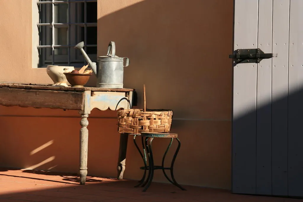 Farm stay All'Ombra Del Tiglio Villa Pistoia Italy